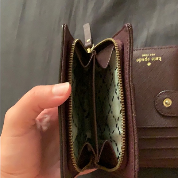 Kate Spade Wallet - Picture 4 of 9